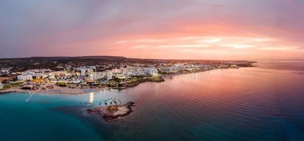 1589248815428295.jpg 640 (3).jpg