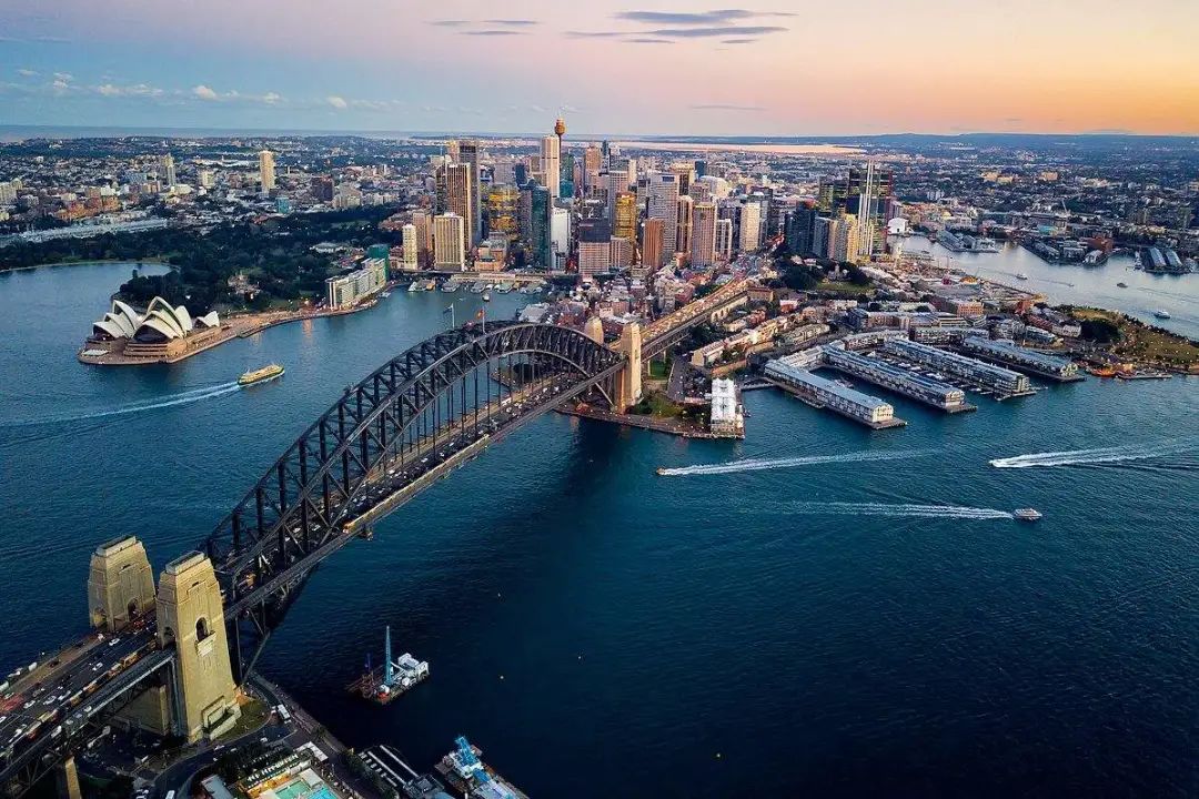 1667379220576328.jpg 10282.jpg