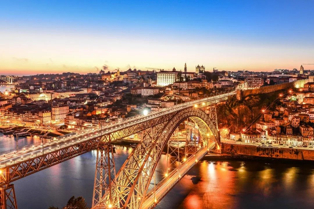 1690276994989885.jpg 352.jpg