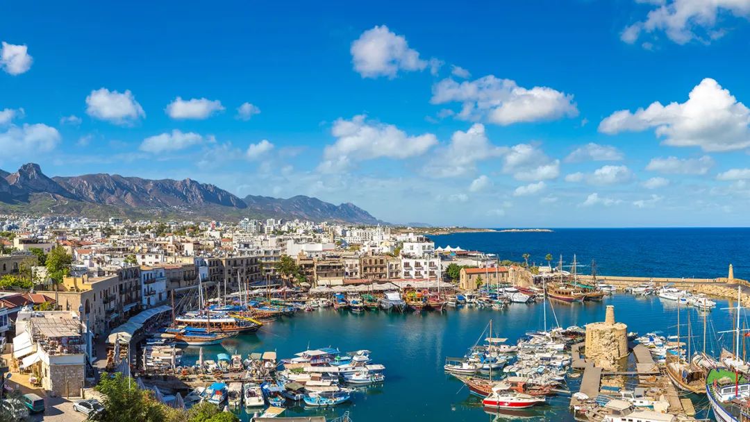 1690533301350664.jpg 359.jpg